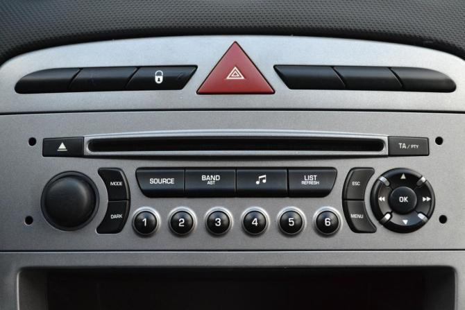 Peugeot 308 I Рестайлинг с пробегом 2012 года, цена 450 000 рублей, 225655 км, хэтчбек, Автокод Объявления