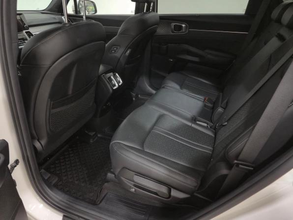 Kia Sorento IV с пробегом 2022 года, цена 4 170 000 рублей, 53162 км, внедорожник, Автокод Объявления