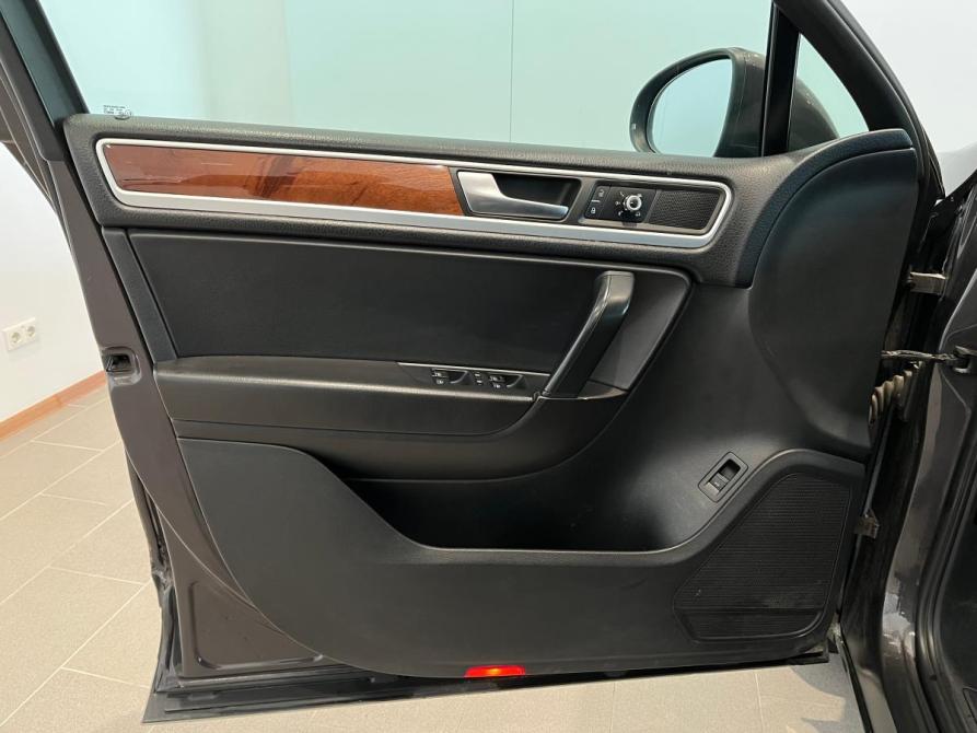 Volkswagen Touareg II Волгоград  - изображение 26
