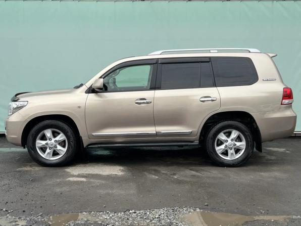 Toyota Land Cruiser 200 Series с пробегом 2011 года, цена 3 600 000 рублей, 162100 км, внедорожник, Автокод Объявления