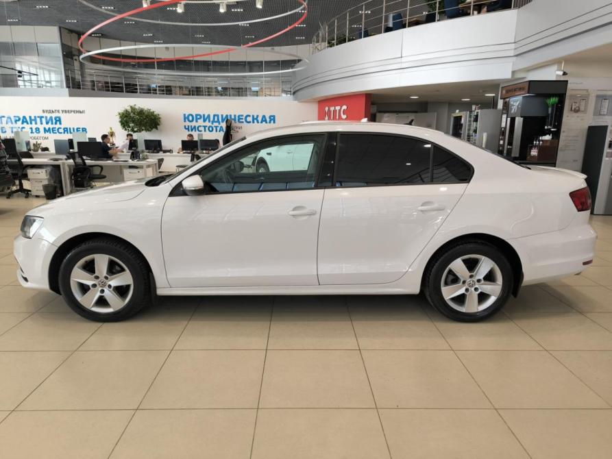 Volkswagen Jetta VI Рестайлинг Казань  - изображение 10