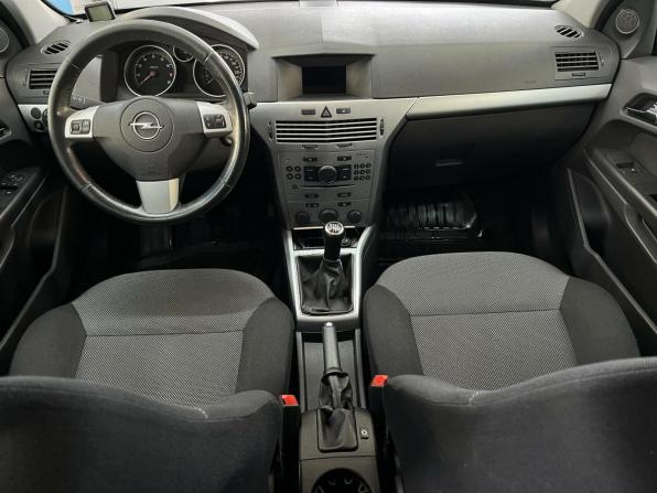 Opel Astra H Рестайлинг с пробегом 2011 года, цена 487 760 рублей, 176000 км, хэтчбек, Автокод Объявления