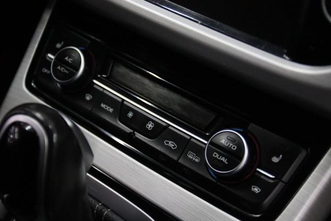 Geely Atlas I с пробегом 2018 года, цена 1 355 550 рублей, 156737 км, внедорожник, Автокод Объявления
