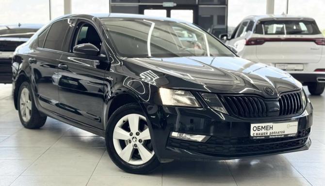 Skoda Octavia III (A7) Рестайлинг с пробегом 2019 года, цена 1 899 000 рублей, 180000 км, лифтбек, Автокод Объявления