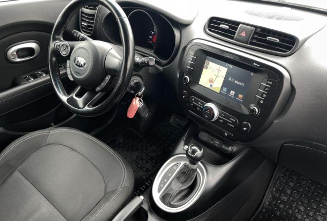 Kia Soul II Рестайлинг с пробегом 2018 года, цена 1 680 000 рублей, 76747 км, хэтчбек, Автокод Объявления