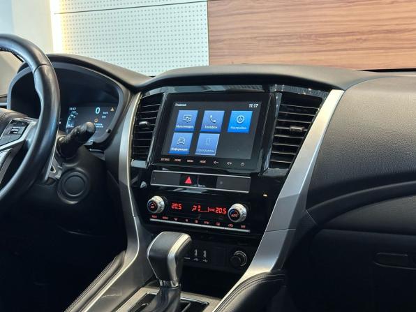 Mitsubishi Montero Sport III Рестайлинг с пробегом 2022 года, цена 4 099 000 рублей, 86799 км, внедорожник, Автокод Объявления