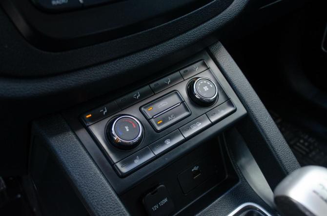 FAW Besturn X40 I с пробегом 2019 года, цена 999 000 рублей, 155000 км, внедорожник, Автокод Объявления