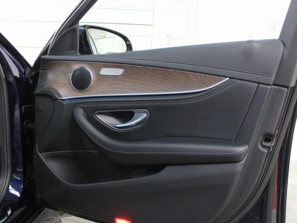 Mercedes-Benz E-Класс V (W213 S213 C238) с пробегом 2016 года, цена 2 450 000 рублей, 171800 км, седан, Автокод Объявления