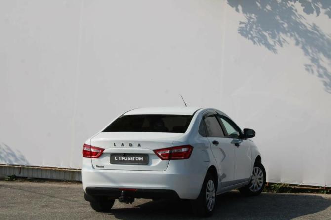 Lada (ВАЗ) Vesta I с пробегом 2021 года, цена 919 000 рублей, 92000 км, седан, Автокод Объявления