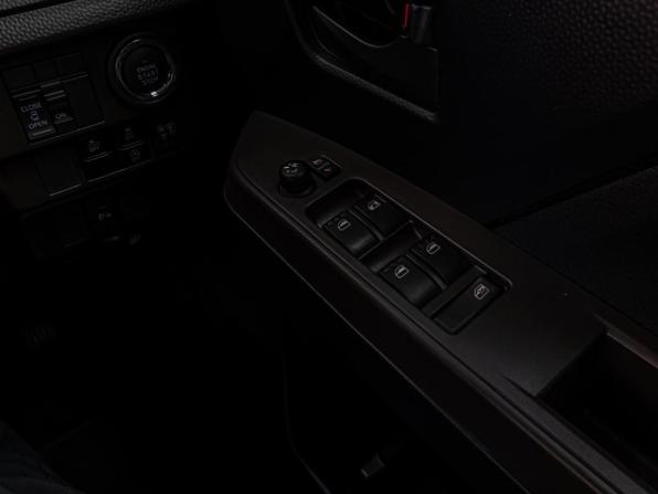 Toyota Roomy I Рестайлинг с пробегом 2020 года, цена 1 170 000 рублей, 80890 км, микровэн, Автокод Объявления
