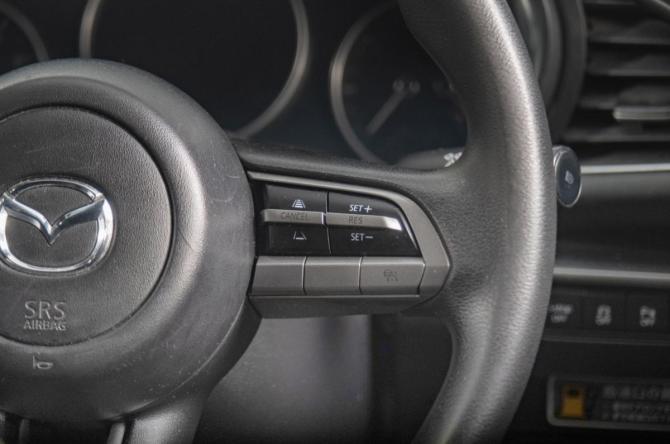 Mazda 3 IV (BP) с пробегом 2021 года, цена 1 499 000 рублей, 153000 км, хэтчбек, Автокод Объявления