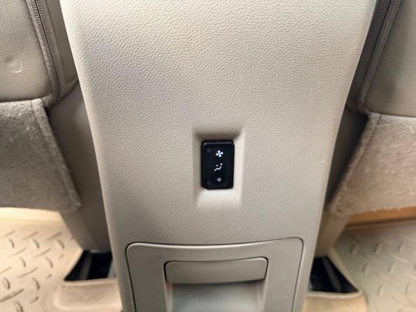 Renault Koleos I Рестайлинг 2 с пробегом 2013 года, цена 1 285 000 рублей, 95176 км, внедорожник, Автокод Объявления