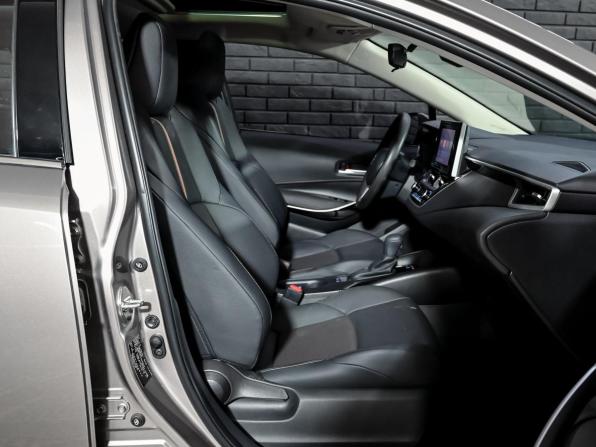Toyota Levin XII (E210) Рестайлинг с пробегом 2023 года, цена 3 145 000 рублей, 5108 км, седан, Автокод Объявления