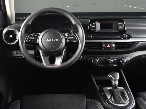 Kia K3 II Рестайлинг с пробегом 2021 года, цена 1 599 995 рублей, 146063 км, седан, Автокод Объявления