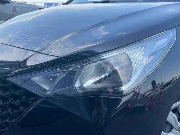 Hyundai Solaris II Рестайлинг с пробегом 2021 года, цена 1 420 000 рублей, 43126 км, седан, Автокод Объявления