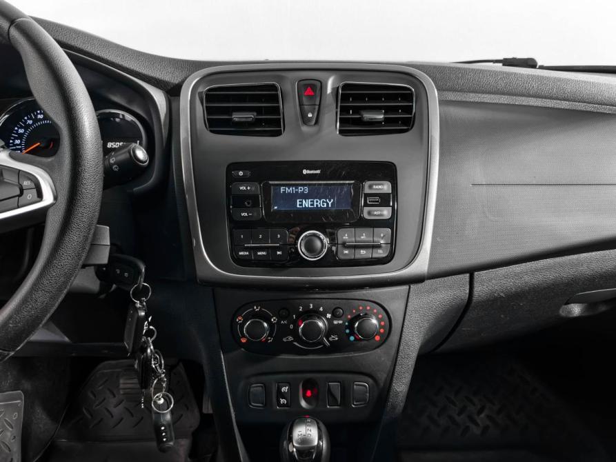 Renault Sandero II Рестайлинг Санкт-Петербург  - изображение 16