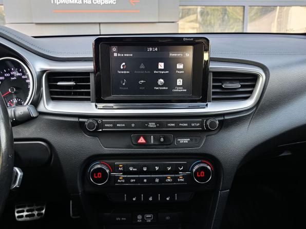 Kia Ceed III с пробегом 2019 года, цена 1 723 300 рублей, 108921 км, универсал, Автокод Объявления