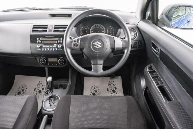 Suzuki Swift III с пробегом 2009 года, цена 459 000 рублей, 188000 км, хэтчбек, Автокод Объявления