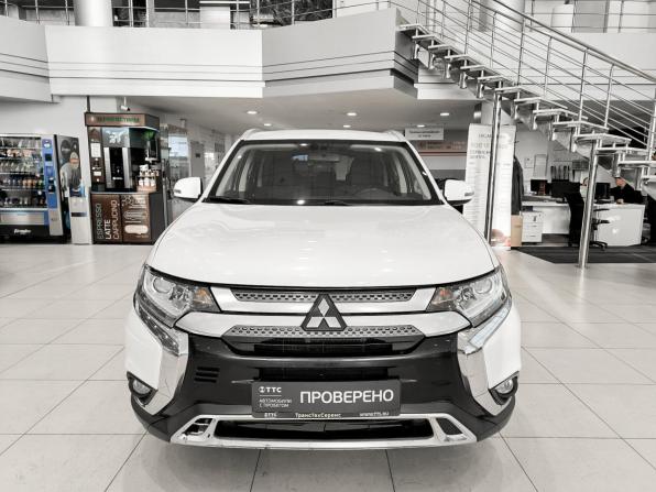 Mitsubishi Outlander III Рестайлинг 3 с пробегом 2020 года, цена 1 995 000 рублей, 118635 км, внедорожник, Автокод Объявления