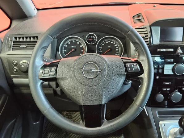 Opel Zafira B Рестайлинг с пробегом 2011 года, цена 499 000 рублей, 279293 км, минивэн, Автокод Объявления