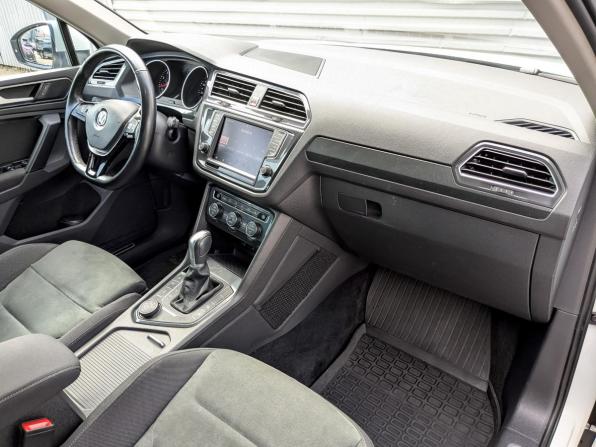 Volkswagen Tiguan II с пробегом 2017 года, цена 2 150 000 рублей, 137561 км, внедорожник, Автокод Объявления