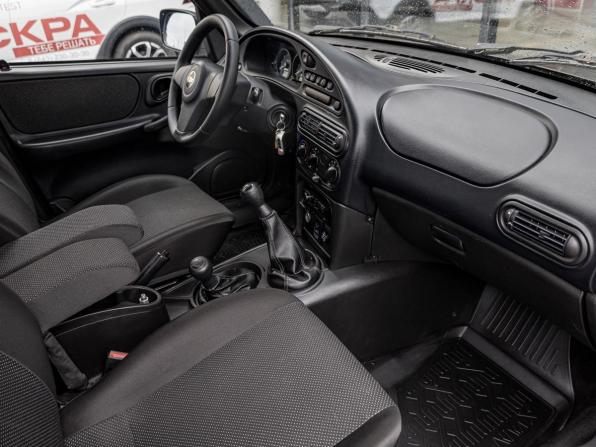 Chevrolet Niva I Рестайлинг с пробегом 2018 года, цена 797 708 рублей, 102788 км, внедорожник, Автокод Объявления