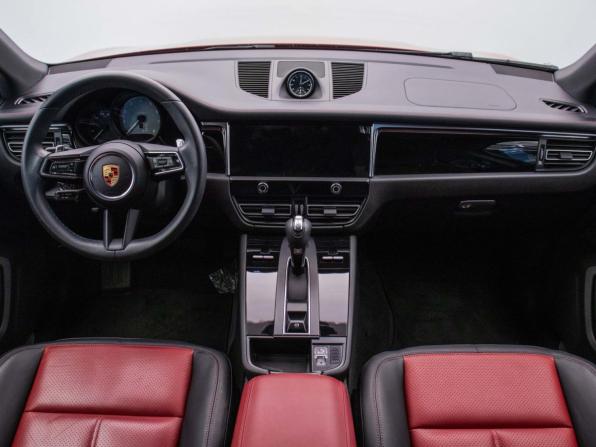 Porsche Macan I Рестайлинг 2 с пробегом 2023 года, цена 10 500 000 рублей, 13337 км, внедорожник, Автокод Объявления