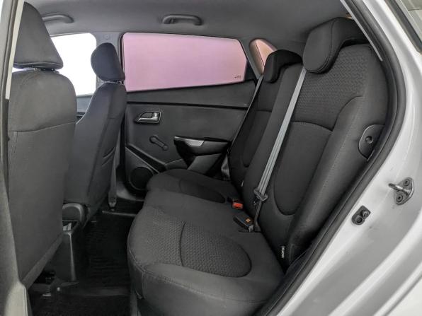 Kia Rio III Рестайлинг с пробегом 2015 года, цена 1 200 000 рублей, 86989 км, хэтчбек, Автокод Объявления