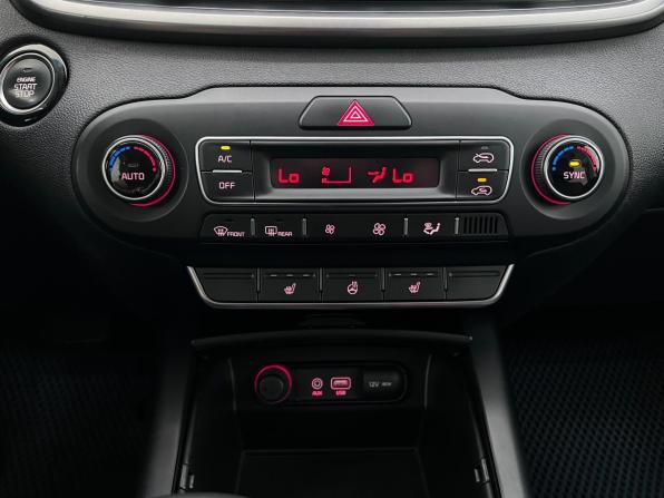 Kia Sorento III Prime Рестайлинг с пробегом 2018 года, цена 2 730 000 рублей, 185185 км, внедорожник, Автокод Объявления