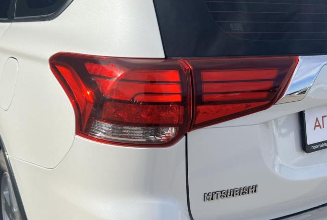 Mitsubishi Outlander III Рестайлинг 2 с пробегом 2018 года, цена 1 680 000 рублей, 120786 км, внедорожник, Автокод Объявления