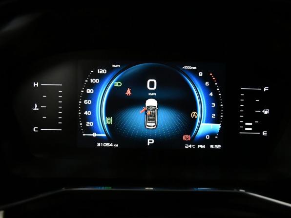Geely Atlas Pro с пробегом 2022 года, цена 2 257 000 рублей, 31000 км, внедорожник, Автокод Объявления