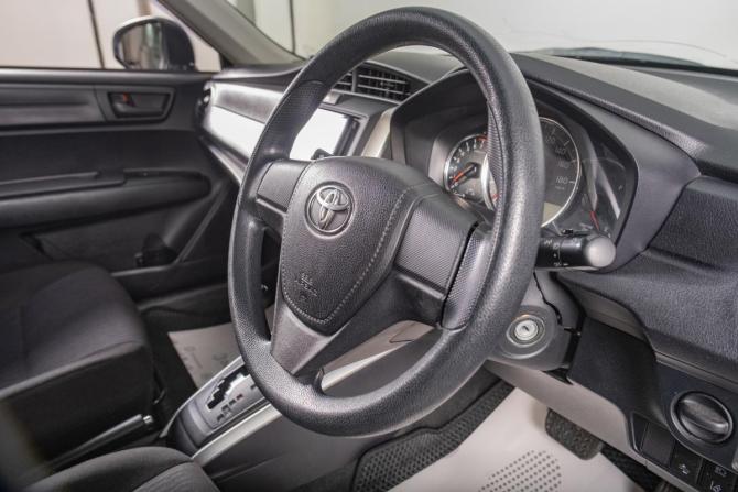 Toyota Corolla XI (E160 E170 E180) с пробегом 2019 года, цена 1 449 000 рублей, 163000 км, универсал, Автокод Объявления