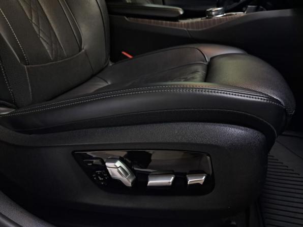 BMW 5 серии VII (G30/G31/G38) с пробегом 2018 года, цена 4 050 000 рублей, 173050 км, седан, Автокод Объявления