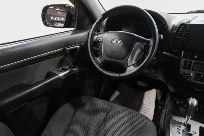 Hyundai Santa Fe II Рестайлинг с пробегом 2010 года, цена 1 369 000 рублей, 252000 км, внедорожник, Автокод Объявления