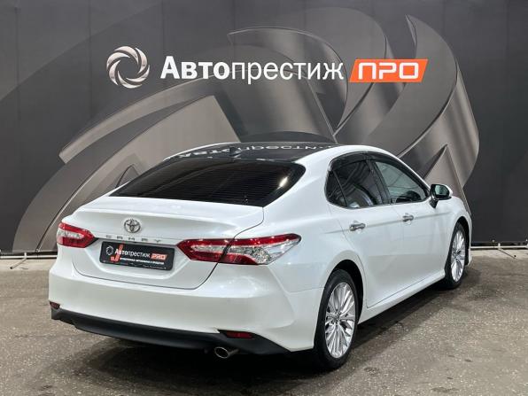 Toyota Camry VIII (XV70) с пробегом 2018 года, цена 2 730 000 рублей, 176293 км, седан, Автокод Объявления