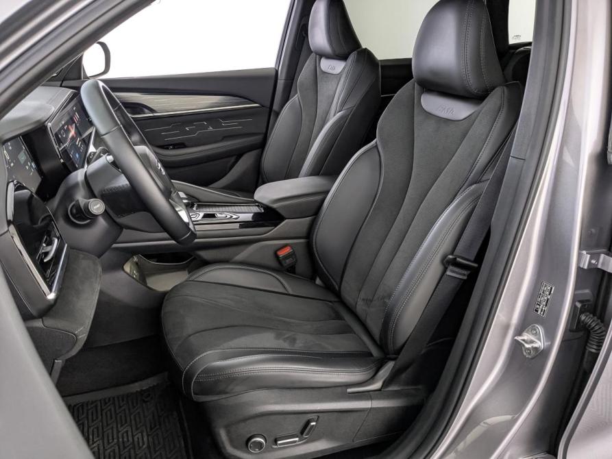 Geely Monjaro I Москва  - изображение 20