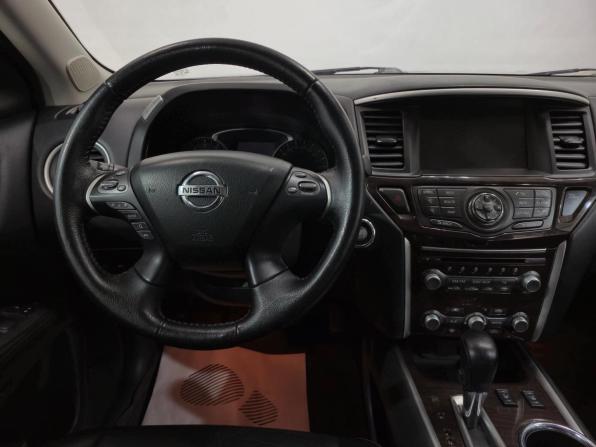 Nissan Pathfinder IV с пробегом 2015 года, цена 1 745 000 рублей, 217400 км, внедорожник, Автокод Объявления