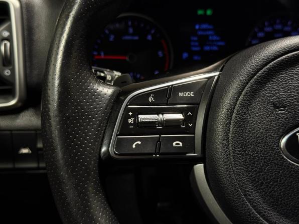 Kia Sportage IV Рестайлинг с пробегом 2020 года, цена 2 500 000 рублей, 109698 км, внедорожник, Автокод Объявления