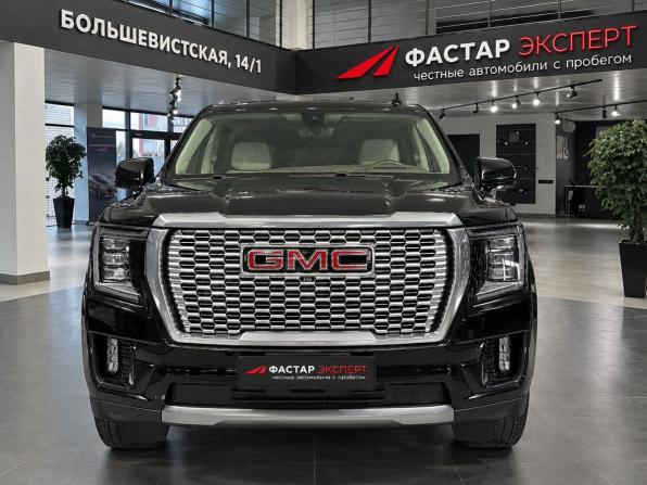 GMC Yukon V с пробегом 2022 года, цена 7 650 000 рублей, 43559 км, внедорожник, Автокод Объявления