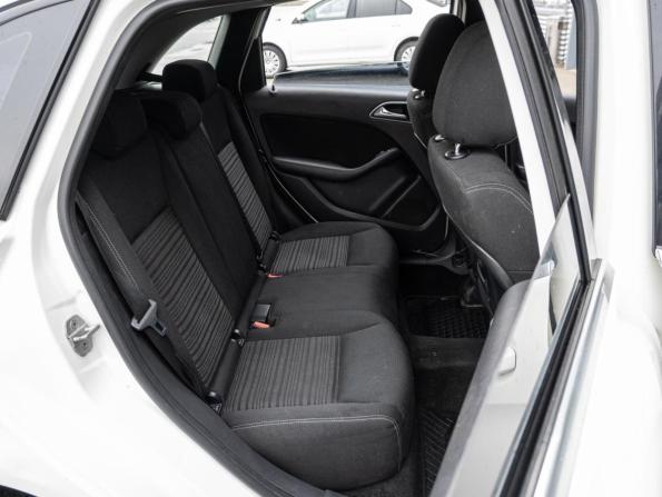 Mercedes-Benz B-Класс II (W246) с пробегом 2013 года, цена 955 000 рублей, 244085 км, хэтчбек, Автокод Объявления