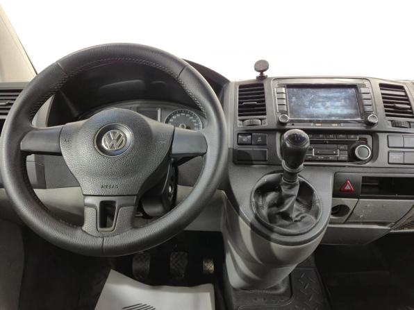 Volkswagen Caravelle T5 Рестайлинг с пробегом 2013 года, цена 1 820 000 рублей, 231960 км, минивэн, Автокод Объявления