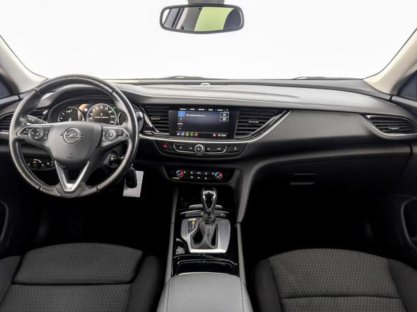 Opel Insignia II Рестайлинг с пробегом 2021 года, цена 1 890 000 рублей, 113346 км, лифтбек, Автокод Объявления