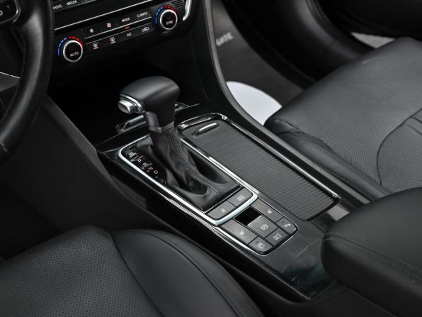 Kia Optima IV с пробегом 2018 года, цена 1 649 000 рублей, 153000 км, седан, Автокод Объявления