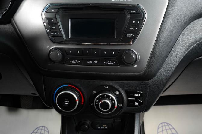 Kia Rio III с пробегом 2014 года, цена 899 000 рублей, 218000 км, седан, Автокод Объявления
