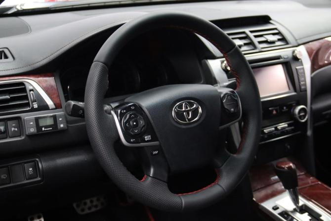 Toyota Camry VII (XV50) с пробегом 2012 года, цена 1 295 950 рублей, 277120 км, седан, Автокод Объявления