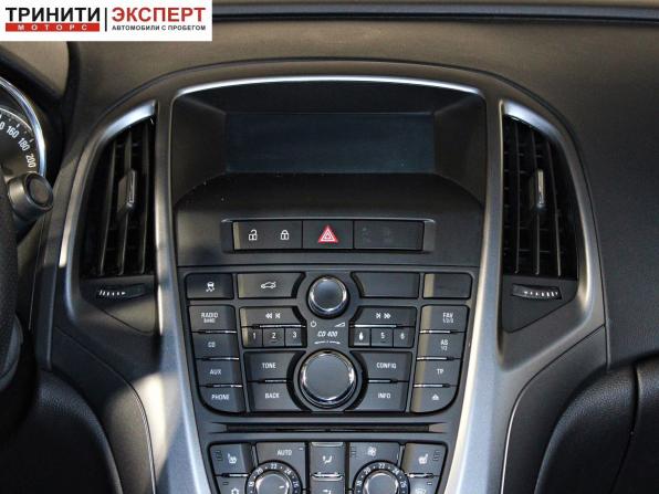 Opel Astra J Рестайлинг с пробегом 2013 года, цена 897 000 рублей, 163236 км, седан, Автокод Объявления