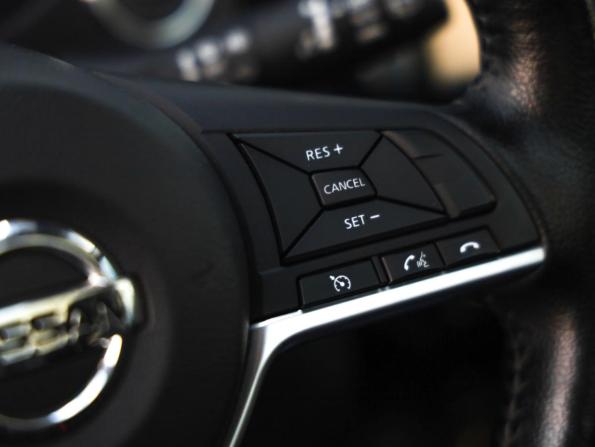 Nissan Qashqai II Рестайлинг с пробегом 2019 года, цена 1 899 000 рублей, 143876 км, внедорожник, Автокод Объявления