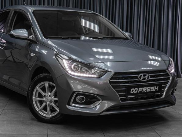 Hyundai Solaris II с пробегом 2018 года, цена 1 499 000 рублей, 115044 км, седан, Автокод Объявления