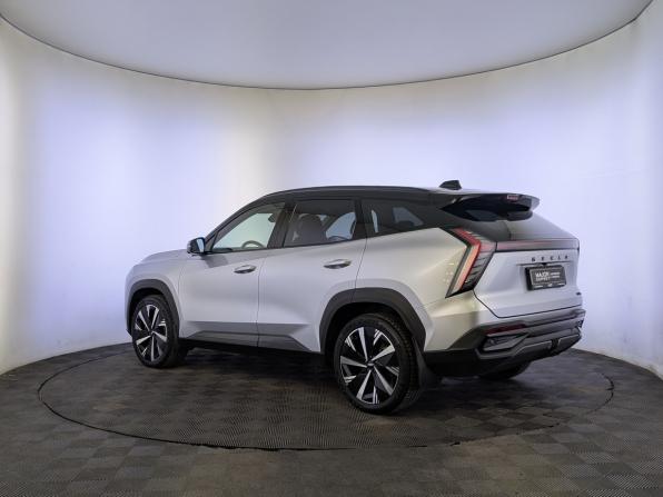 Geely Atlas II с пробегом 2023 года, цена 2 299 000 рублей, 82152 км, внедорожник, Автокод Объявления