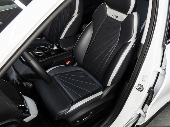 Geely Atlas II с пробегом 2024 года, цена 3 359 000 рублей, 14873 км, внедорожник, Автокод Объявления